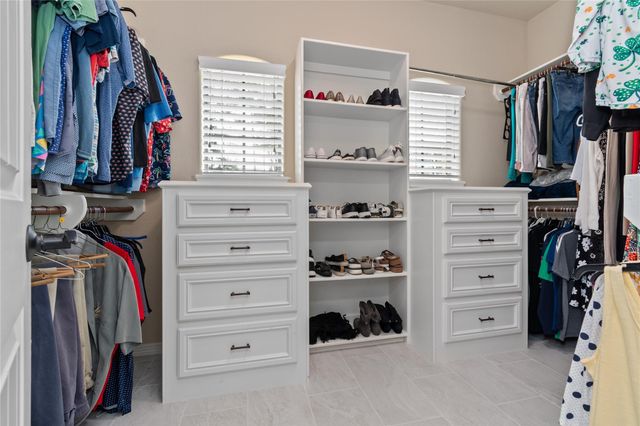 1003 Garrett Drive, Magnolia, TX 77354