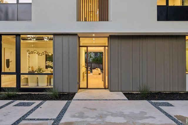 28 San Benito Avenue, Atherton, CA 94027
