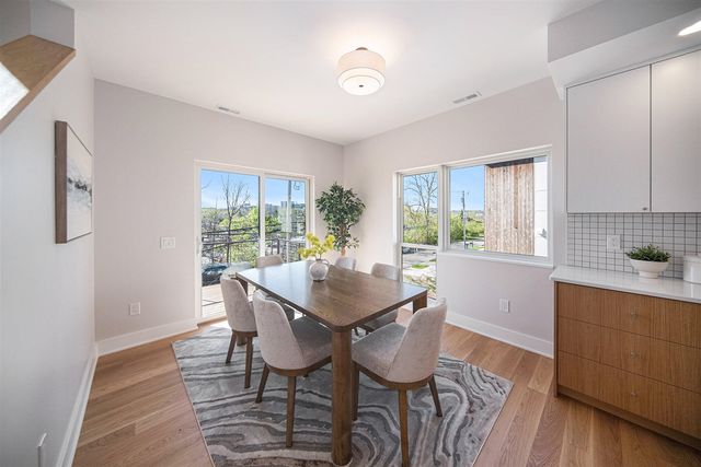 207 Sunset Road, Ann Arbor, MI 48103