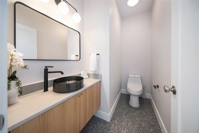 207 Sunset Road, Ann Arbor, MI 48103