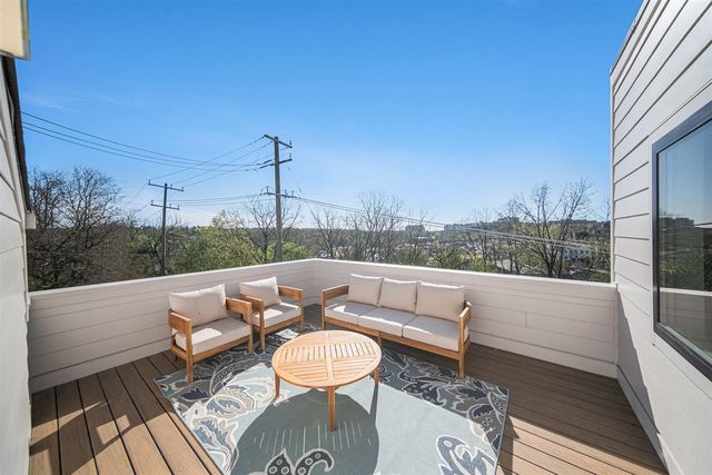 207 Sunset Road, Ann Arbor, MI 48103