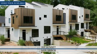 207 Sunset Road, Ann Arbor, MI 48103