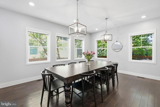 3105 PLYERS MILL RD, Kensington, MD 20895