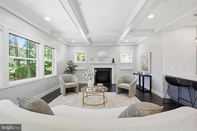 3105 PLYERS MILL RD, Kensington, MD 20895