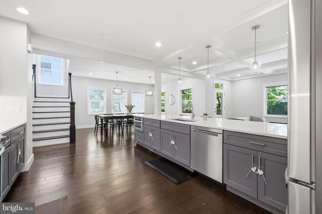 3105 PLYERS MILL RD, Kensington, MD 20895
