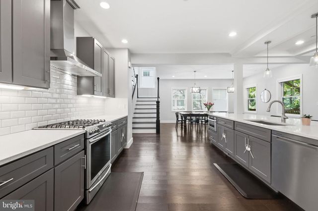 3105 PLYERS MILL RD, Kensington, MD 20895