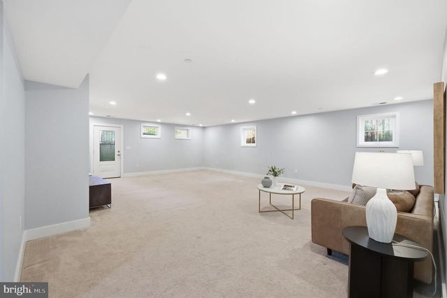3105 PLYERS MILL RD, Kensington, MD 20895