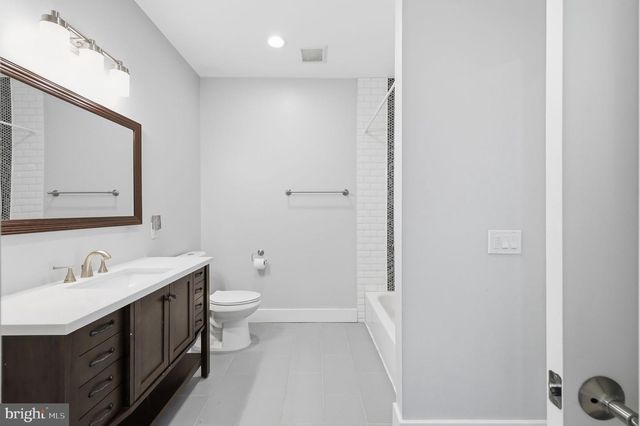 3105 PLYERS MILL RD, Kensington, MD 20895