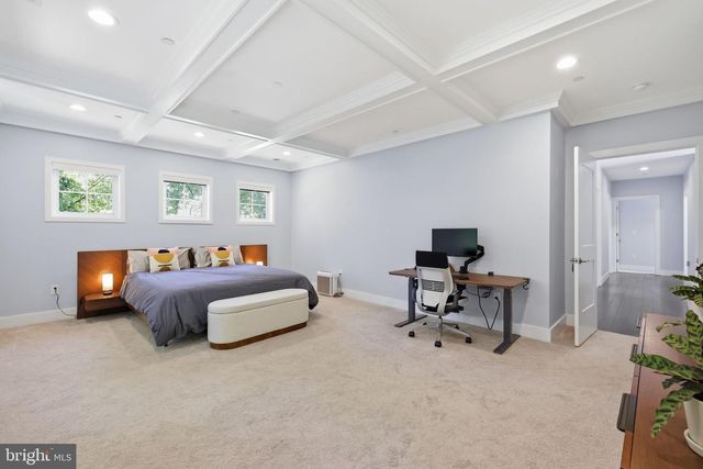 3105 PLYERS MILL RD, Kensington, MD 20895