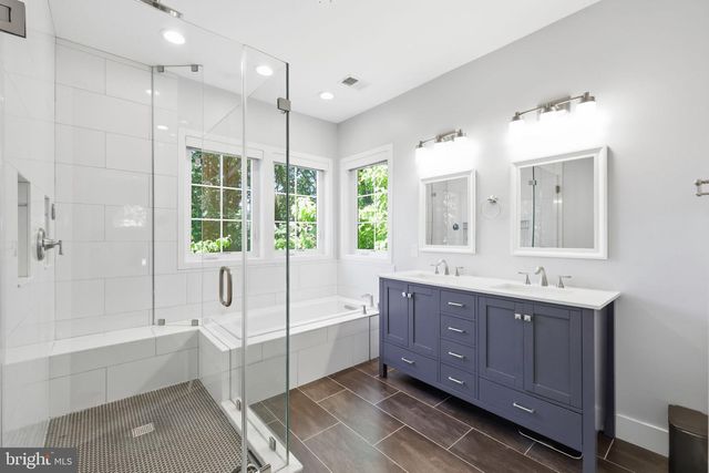 3105 PLYERS MILL RD, Kensington, MD 20895