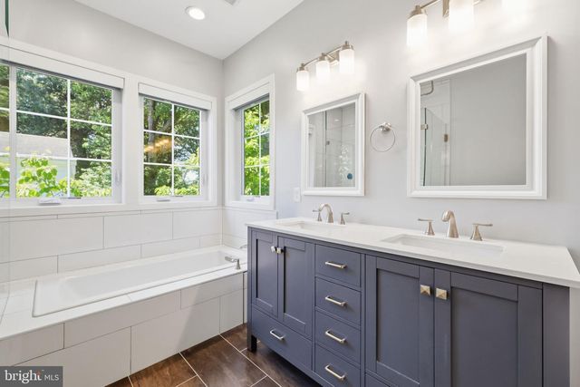3105 PLYERS MILL RD, Kensington, MD 20895