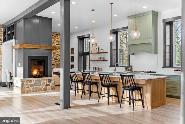 155 WYEBROOK RD, Honey Brook, PA 19344