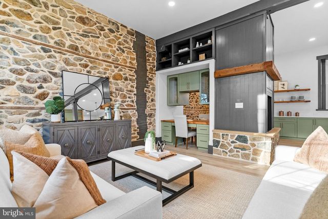 155 WYEBROOK RD, Honey Brook, PA 19344