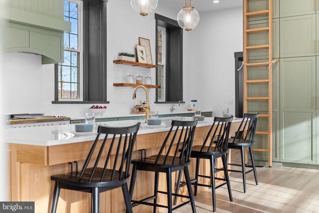 155 WYEBROOK RD, Honey Brook, PA 19344