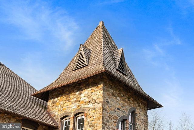 155 WYEBROOK RD, Honey Brook, PA 19344