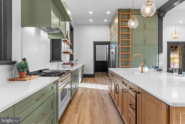 155 WYEBROOK RD, Honey Brook, PA 19344