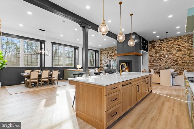 155 WYEBROOK RD, Honey Brook, PA 19344