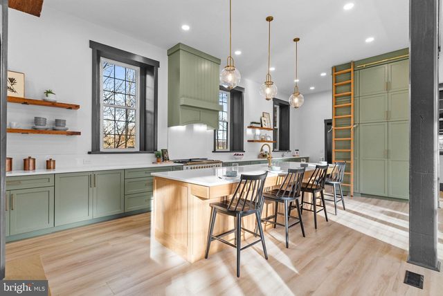 155 WYEBROOK RD, Honey Brook, PA 19344