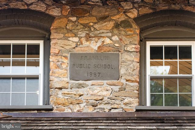 155 WYEBROOK RD, Honey Brook, PA 19344