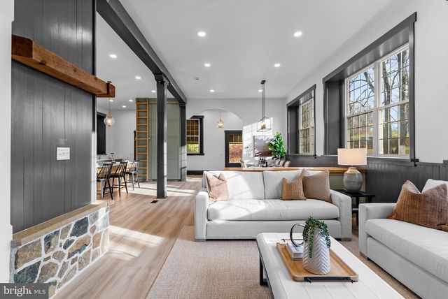 155 WYEBROOK RD, Honey Brook, PA 19344