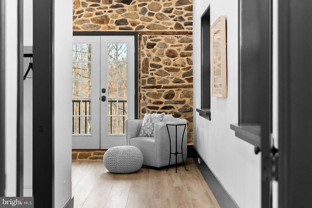 155 WYEBROOK RD, Honey Brook, PA 19344