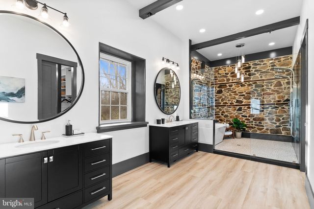 155 WYEBROOK RD, Honey Brook, PA 19344