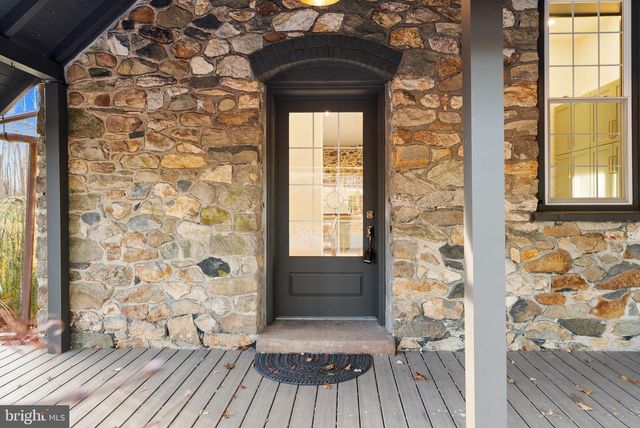 155 WYEBROOK RD, Honey Brook, PA 19344