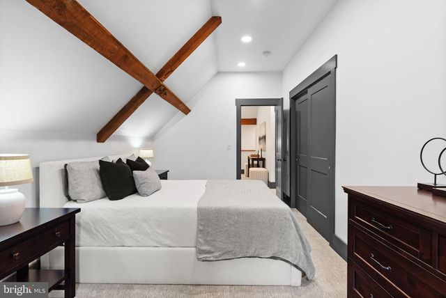 155 WYEBROOK RD, Honey Brook, PA 19344