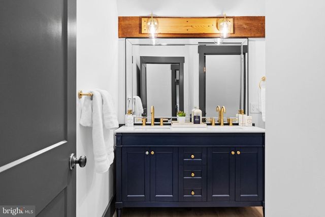 155 WYEBROOK RD, Honey Brook, PA 19344