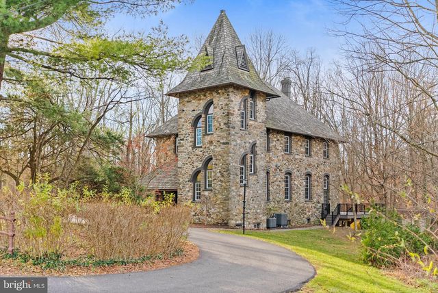 155 WYEBROOK RD, Honey Brook, PA 19344