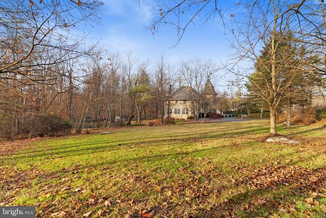 155 WYEBROOK RD, Honey Brook, PA 19344