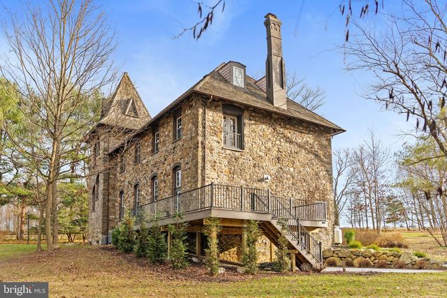 155 WYEBROOK RD, Honey Brook, PA 19344