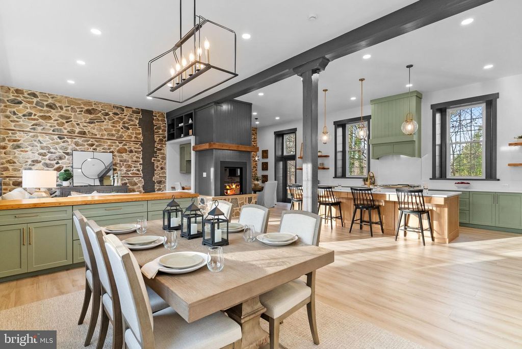 155 WYEBROOK RD, Honey Brook, PA 19344