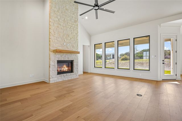 2136 Cotton Tail Way, Cresson, TX 76035