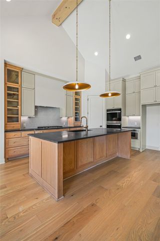 2136 Cotton Tail Way, Cresson, TX 76035