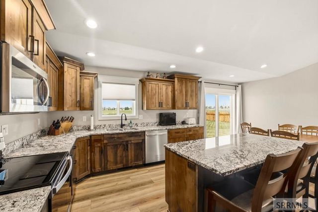 175 N 4032 E, Rigby, ID 83442