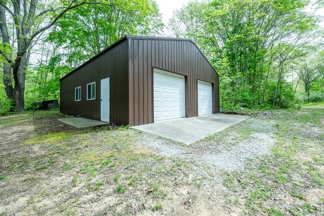 13953 Minnich Road, Chikaming Twp, MI 49125