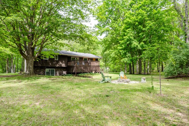 13953 Minnich Road, Chikaming Twp, MI 49125