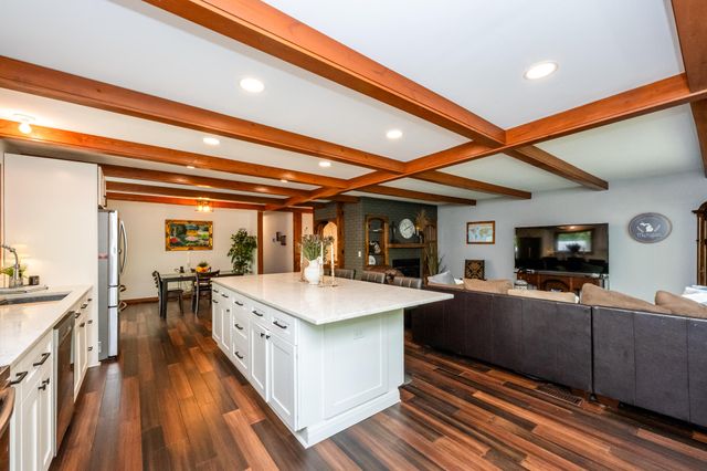 13953 Minnich Road, Chikaming Twp, MI 49125