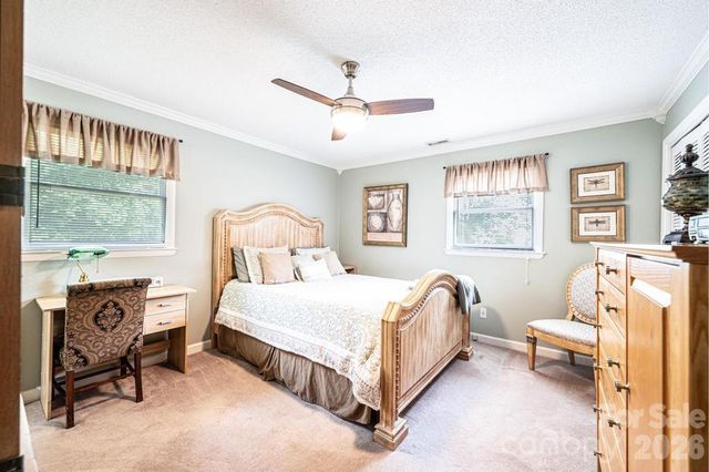 2651 31st Street Court NE, Hickory, NC 28601