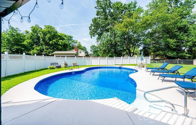 2651 31st Street Court NE, Hickory, NC 28601