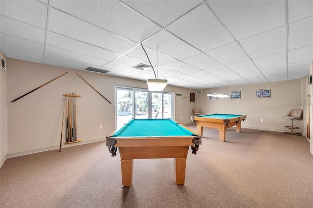 4851 W GANDY BOULEVARD B4 L32, Tampa, FL 33611