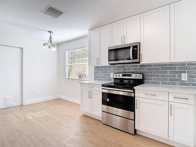 2013 GLEN FORGE STREET, Brandon, FL 33511