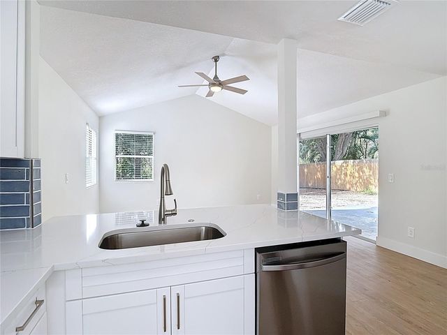 2013 GLEN FORGE STREET, Brandon, FL 33511