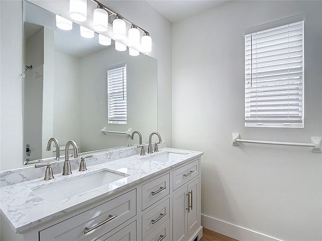 2013 GLEN FORGE STREET, Brandon, FL 33511