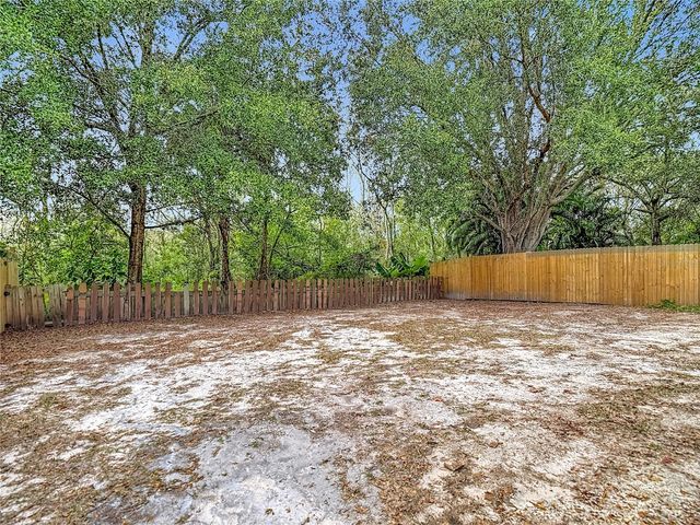 2013 GLEN FORGE STREET, Brandon, FL 33511