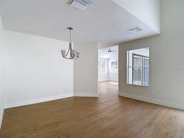 2013 GLEN FORGE STREET, Brandon, FL 33511