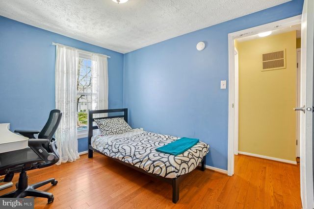 7523 BRENISH DR, Gaithersburg, MD 20879