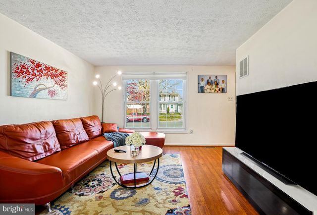 7523 BRENISH DR, Gaithersburg, MD 20879