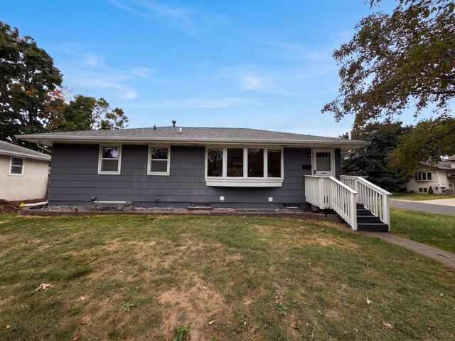 6280 6th Street NE, Fridley, MN 55432